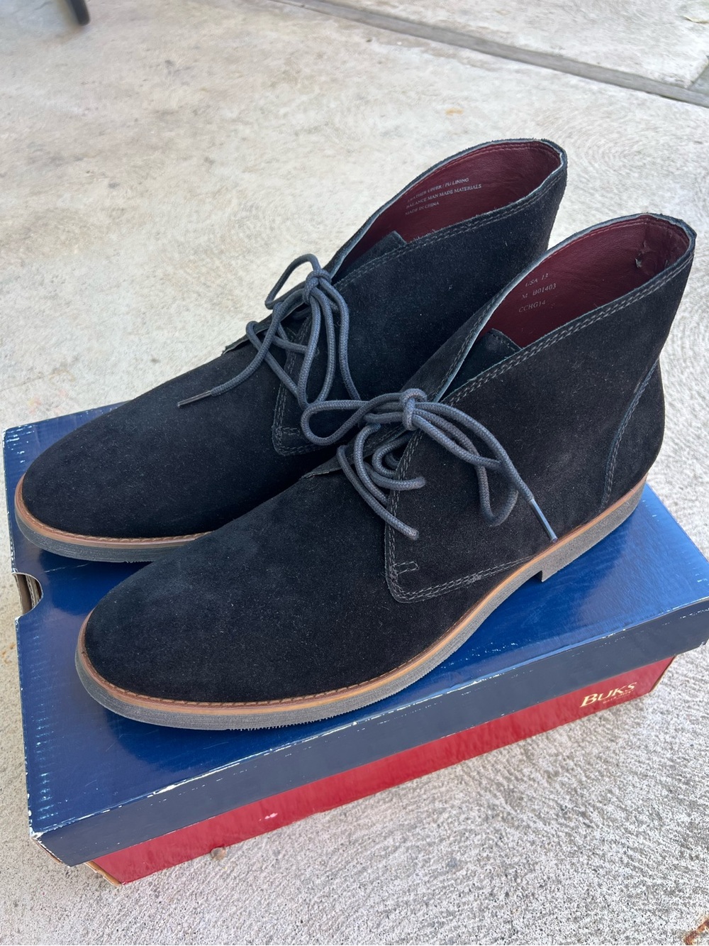 BUKS by Walk-Over Wallen Black Suede Chukka Boots Men’s 13M – Never Worn